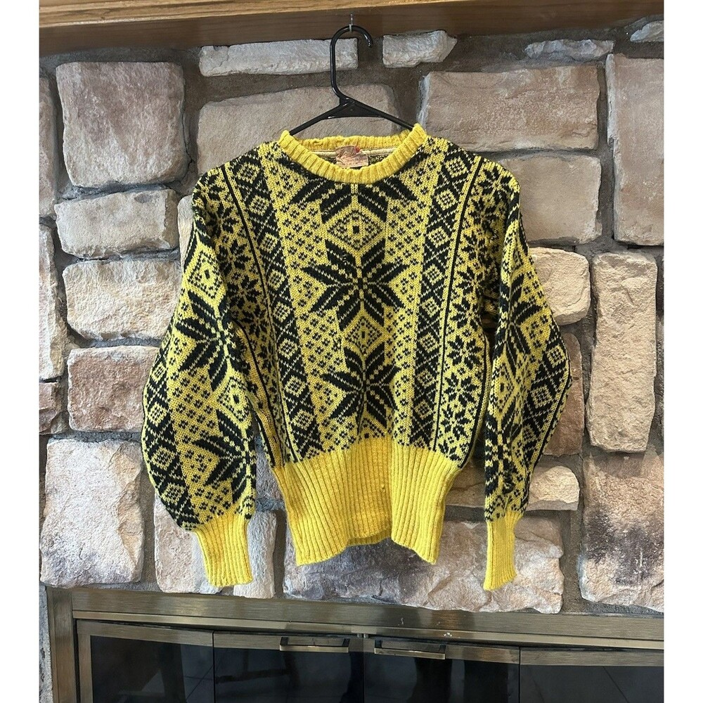 True Vintage 40s/50s Kandahar Bert Charon Wool Ski Sweater Thrashed Distressed S